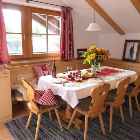 Ski In Out! Gemuetliche Dachgeschosswohnung 克尼格利斯滕 外观 照片